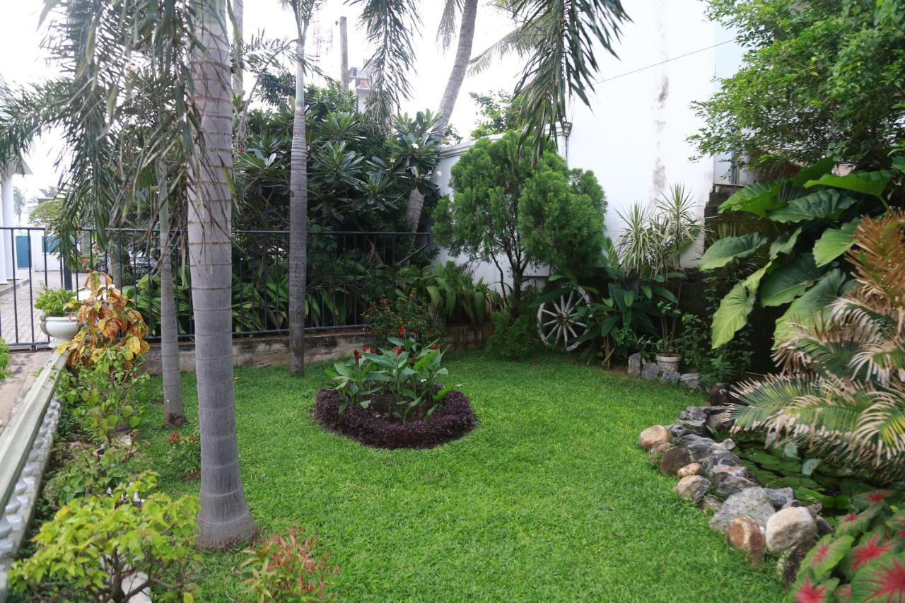 The Branch B&B Negombo Extérieur photo